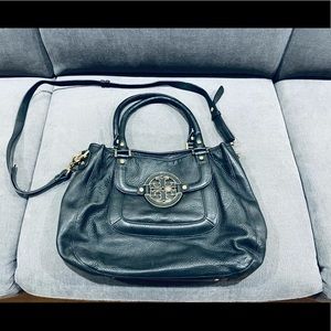 Tory Burch Amanda Classic Hobo